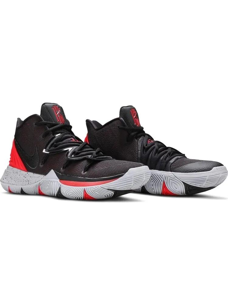 Кроссовки Nike Kyrie 5 'Bred' — изображение 8 из 8, черный