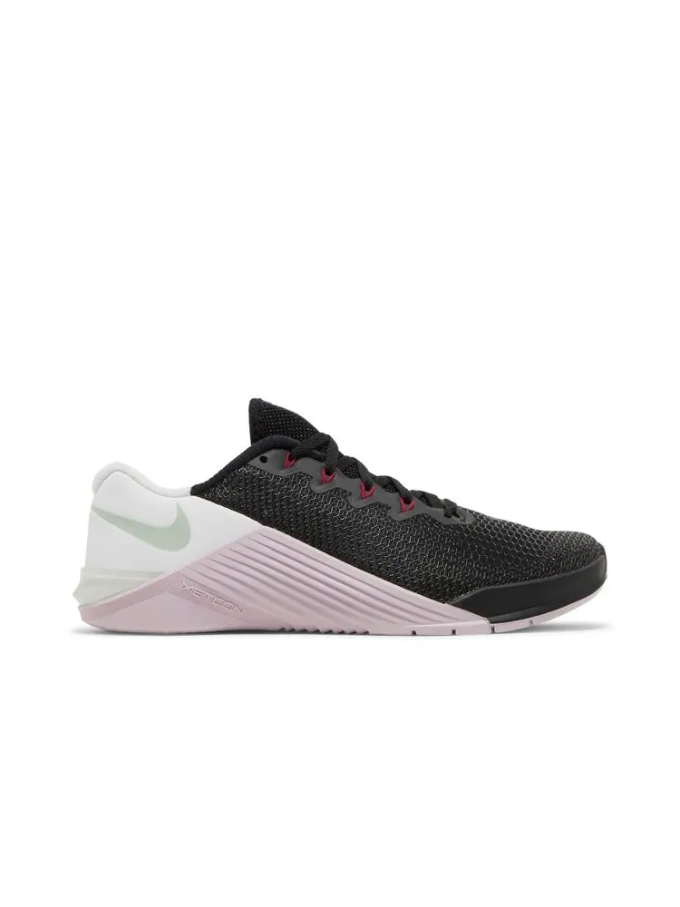 Кроссовки Nike Wmns Metcon 5 — изображение 1 из 4, черный
