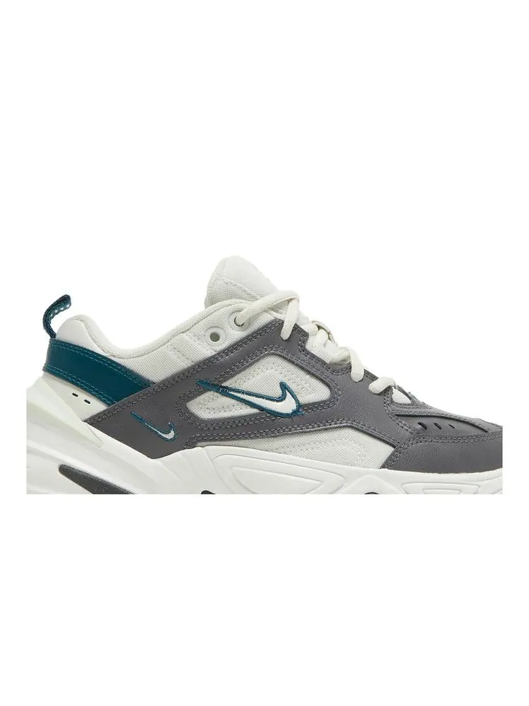 Кроссовки Nike Wmns M2K Tekno 'Dark Grey' — изображение 3 из 9, темный серый/белый