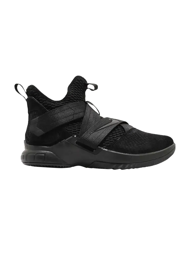 Кроссовки Nike LeBron Soldier 12 SFG EP 'Triple Black' — изображение 1 из 1, черный