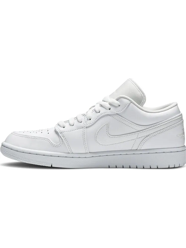 Кроссовки Wmns Air Jordan 1 Low Triple White — изображение 3 из 8, белый