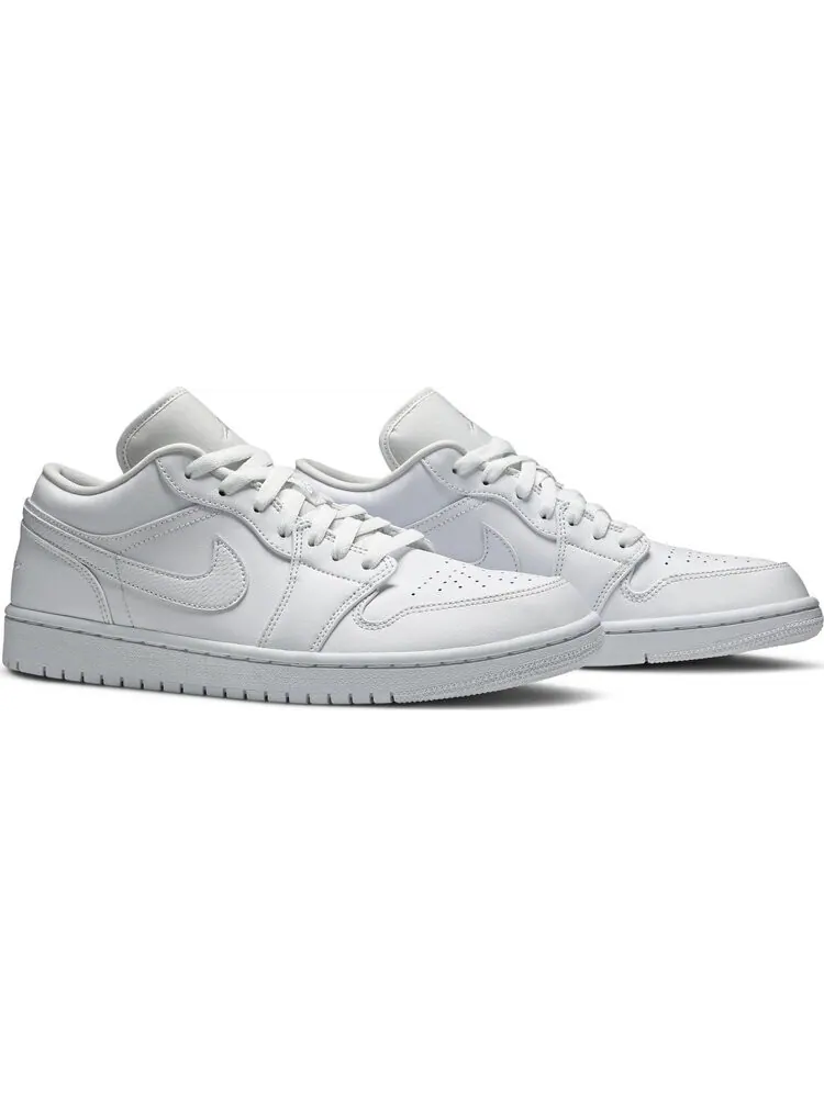 Кроссовки Wmns Air Jordan 1 Low Triple White — изображение 8 из 8, белый