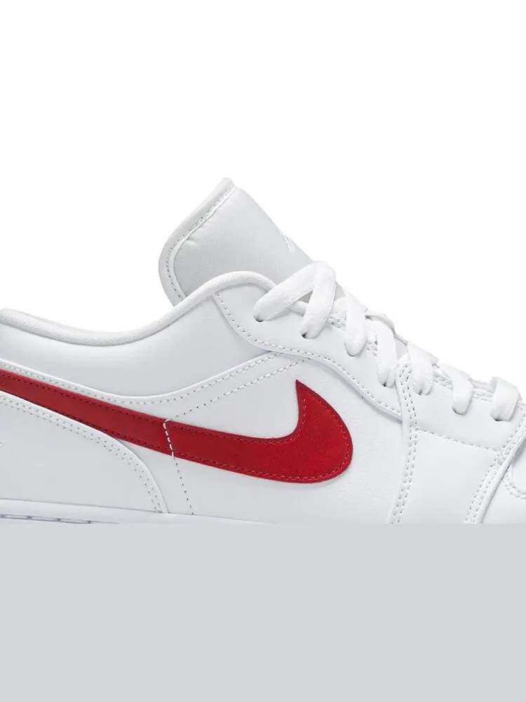 Кроссовки Wmns Air Jordan 1 Low University Red — изображение 2 из 8, белый