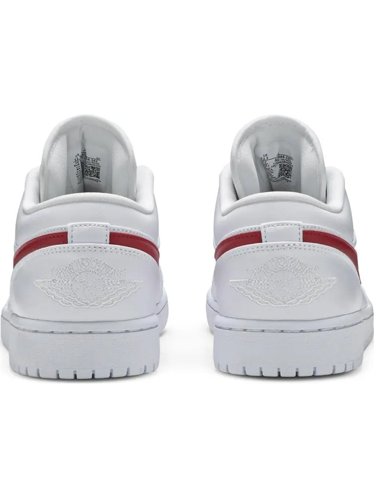 Кроссовки Wmns Air Jordan 1 Low University Red — изображение 6 из 8, белый