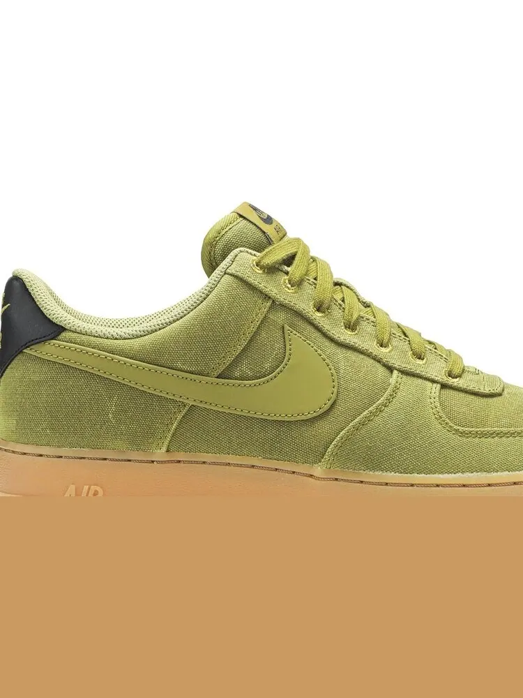 Кроссовки Nike Air Force 1 Low Premium 'Green Gum' — изображение 2 из 8, зеленый