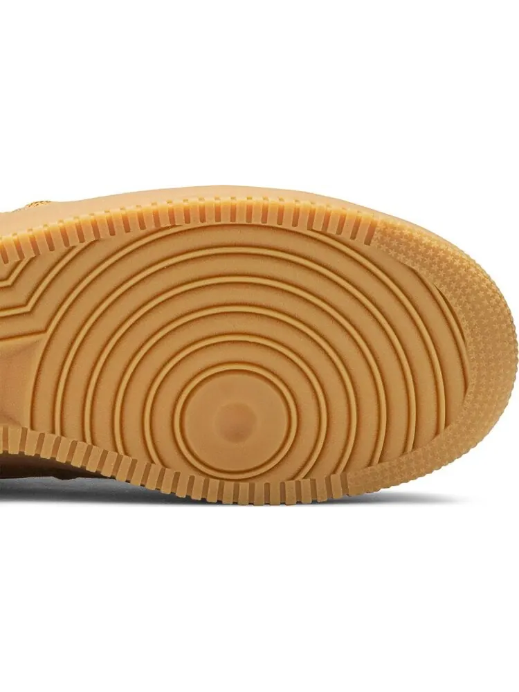 Кроссовки Nike Air Force 1 Low Premium 'Monarch Gum' — изображение 5 из 8, оранжевый