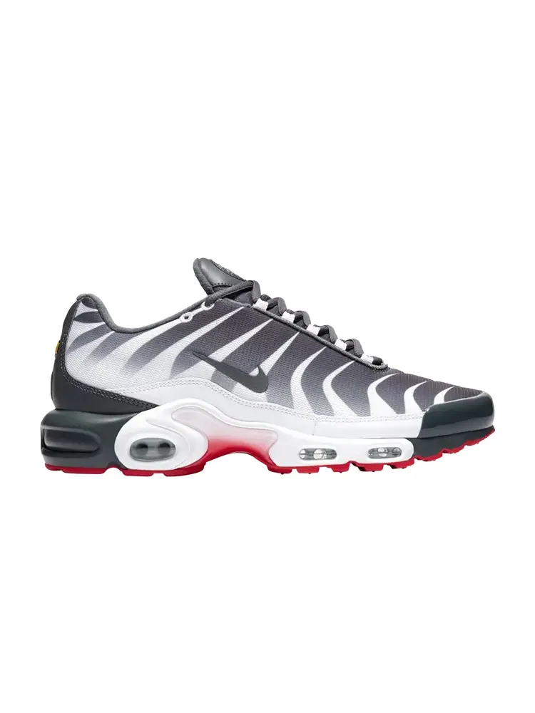 Кроссовки Nike Air Max Plus 'Before the Bite' — изображение 1 из 1, белый