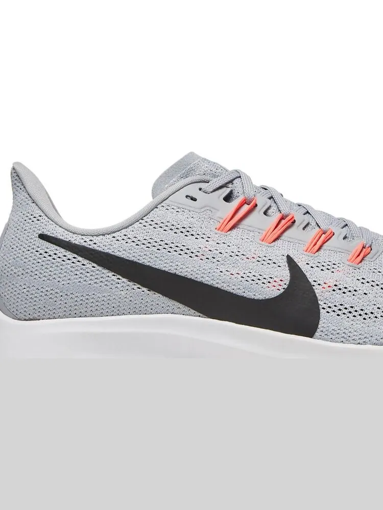 Кроссовки Nike Air Zoom Pegasus 36 'Blue Void' — изображение 2 из 8, серый