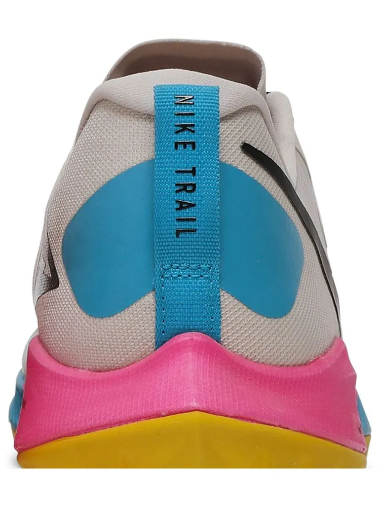 Кроссовки Nike Air Zoom Terra Kiger 5 'Light Orewood Pink' — изображение 7 из 8, коричневый