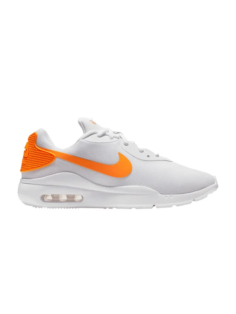 Кроссовки Nike Wmns Air Max Oketo 'White Orange Peel' — изображение 1 из 1, белый/оранжевый