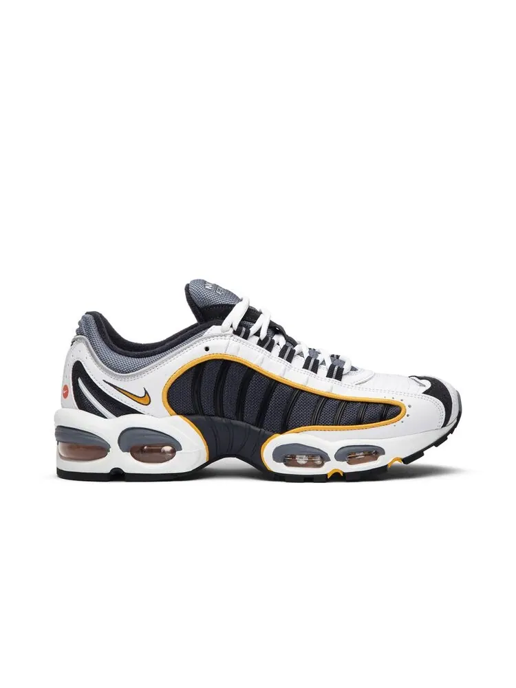 Кроссовки Nike Air Max Tailwind 4 'Metro Grey' — изображение 1 из 4, белый