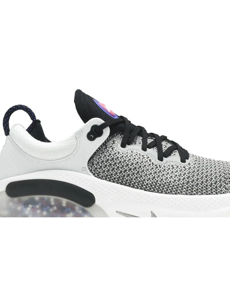 Кроссовки Nike Joyride Run Flyknit 'Black Iron Grey' — изображение 2 из 8, черный