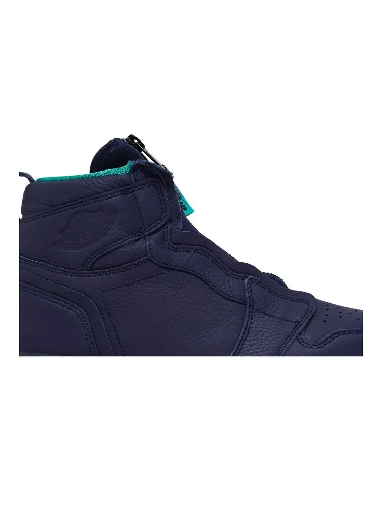 Кроссовки Air Jordan Wmns Air Jordan 1 Retro High Zip 'Blackened Blue' — изображение 2 из 4, синий