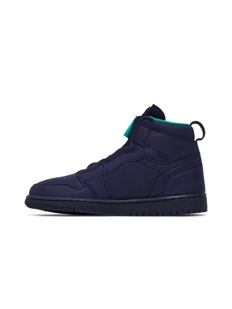 Кроссовки Air Jordan Wmns Air Jordan 1 Retro High Zip 'Blackened Blue' — изображение 3 из 4, синий