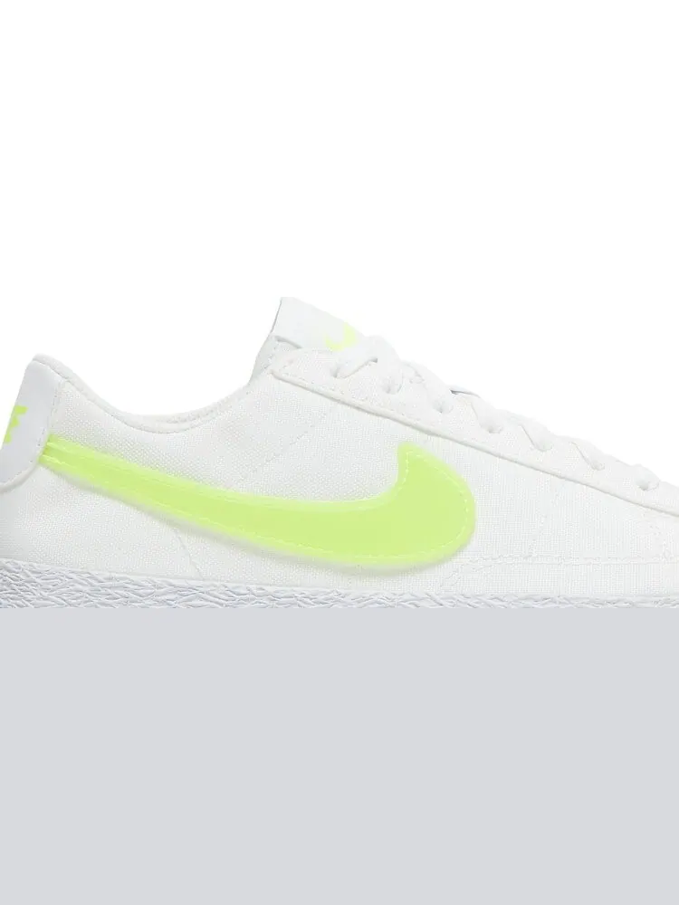 Кроссовки Nike Blazer Low Pop GS 'White Volt' — изображение 2 из 8, белый