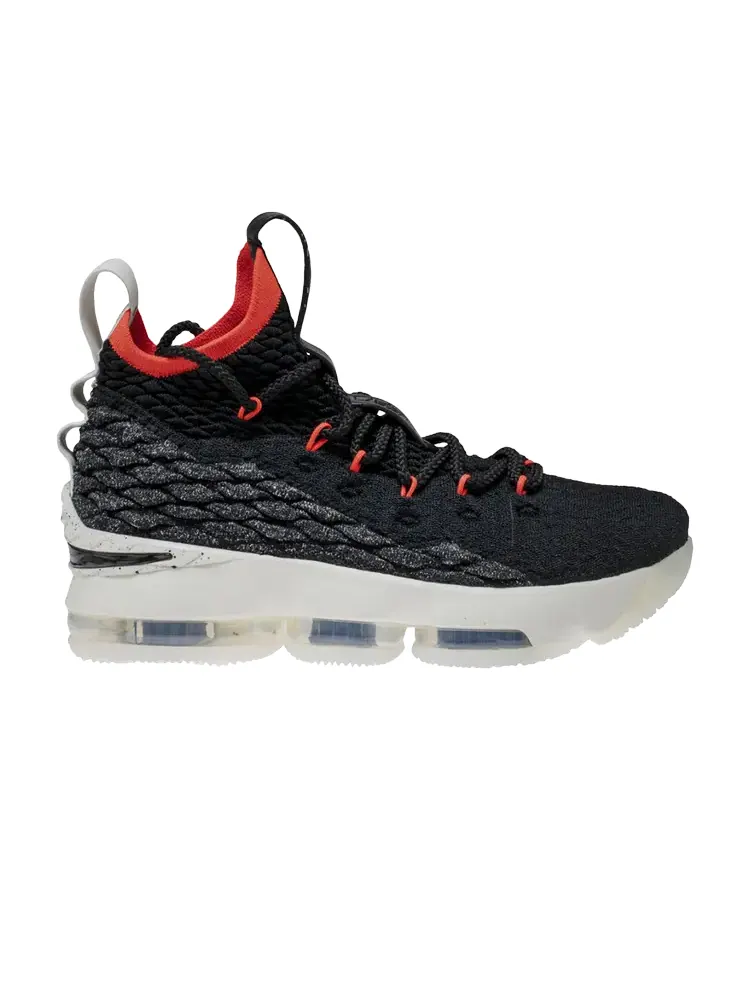 Кроссовки Nike LeBron 15 GS 'Graffiti' — изображение 1 из 1, черный
