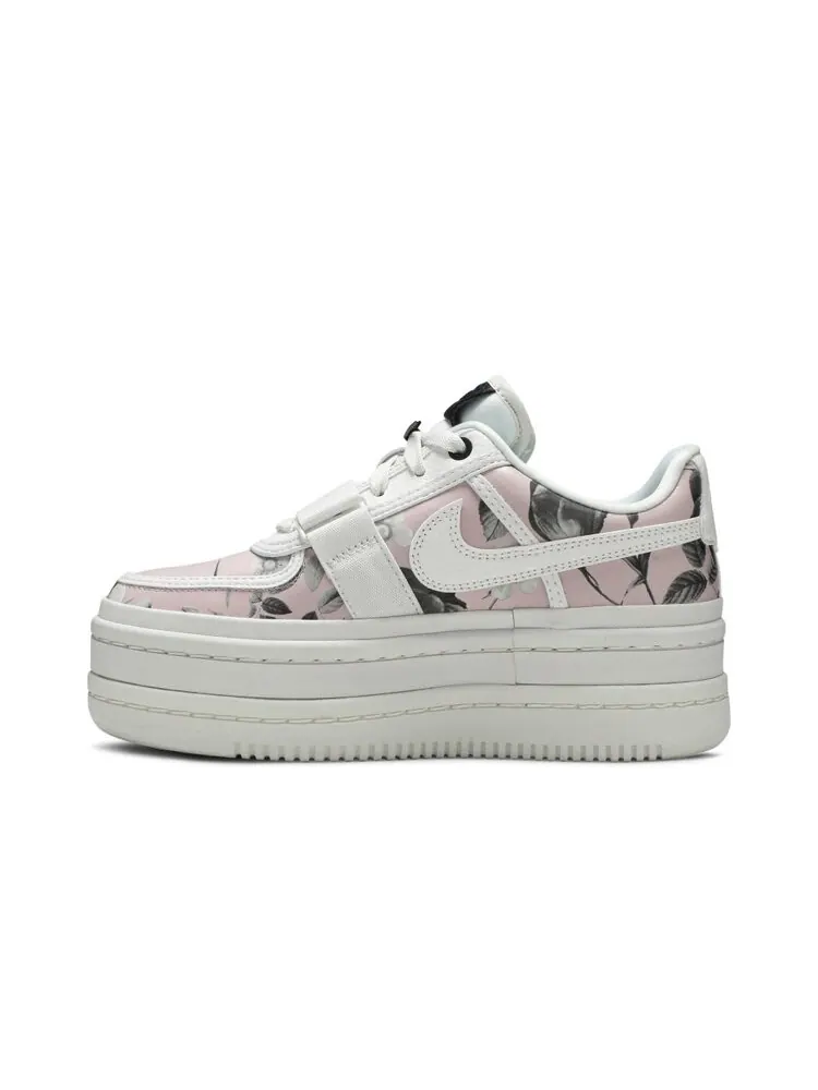 Кроссовки Nike Wmns Vandal 2K 'Floral' — изображение 3 из 4, белый