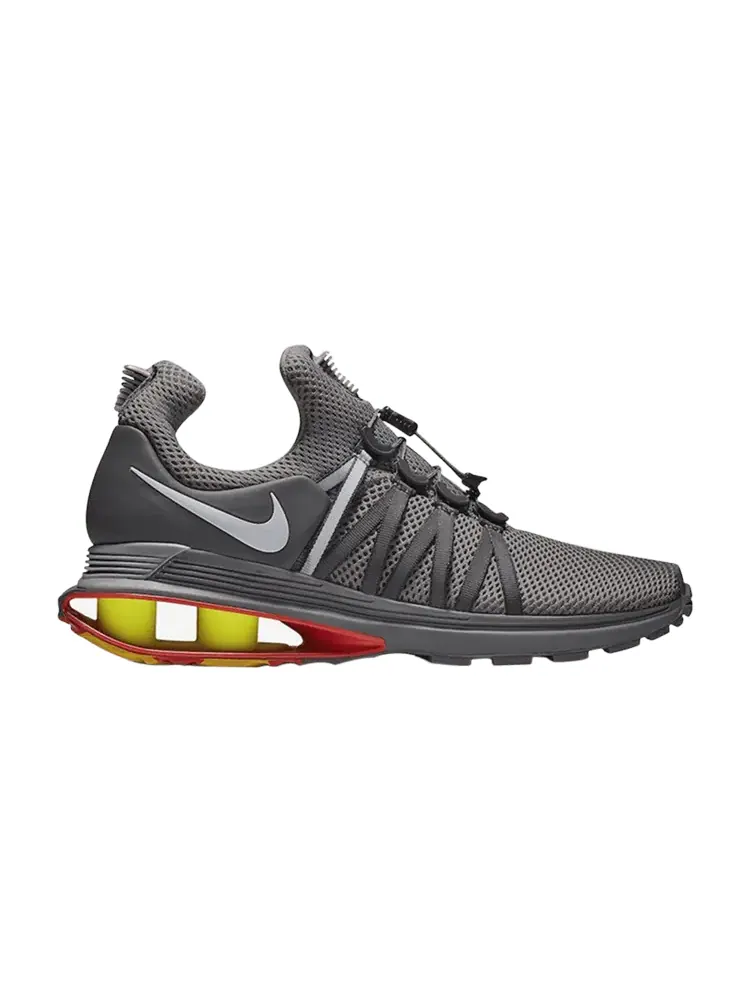 Кроссовки Nike Shox Gravity 'Gunsmoke' — изображение 1 из 1, серый