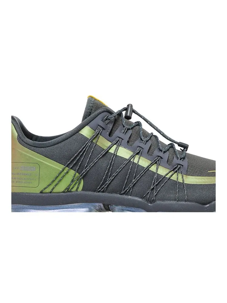 Кроссовки Nike Air VaporMax Utility 'Dark Grey Amarillo' — изображение 2 из 4, серый