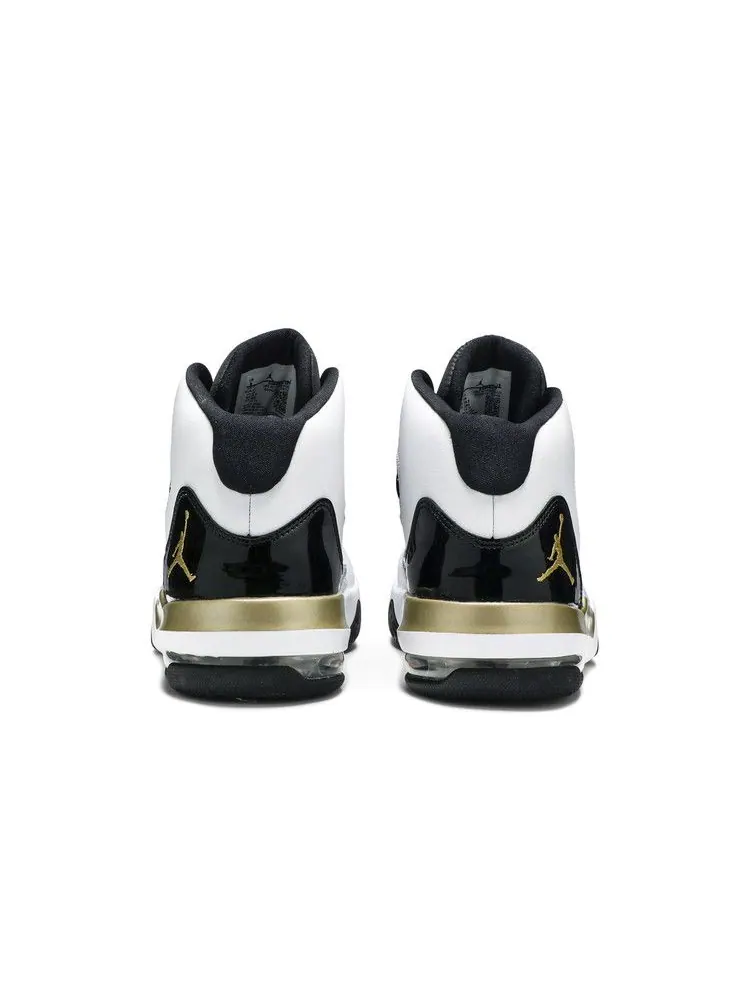 Кроссовки Air Jordan Jordan Max Aura 'White Black Gold' — изображение 7 из 9