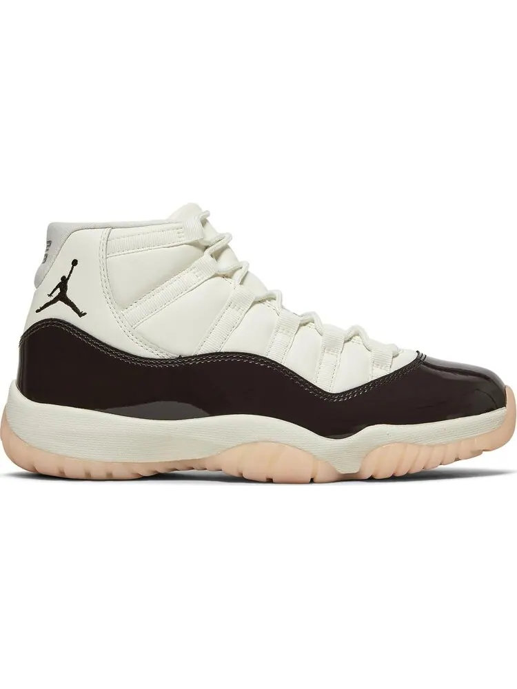 Кроссовки Wmns Air Jordan 11 Retro 'Neapolitan' — изображение 1 из 4, коричневый
