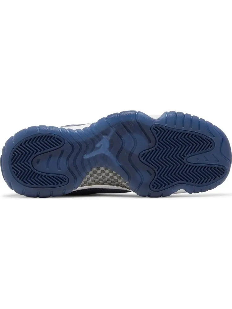Кроссовки Wmns Air Jordan 11 Retro Midnight Navy Velvet — изображение 4 из 10, синий