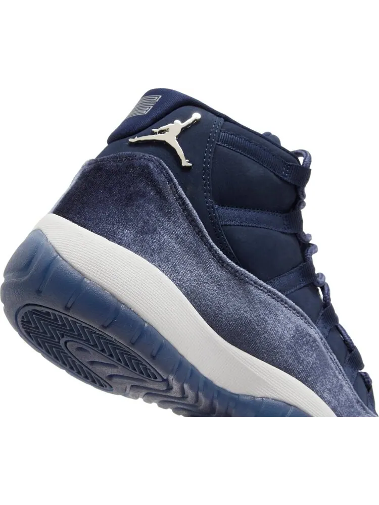 Кроссовки Wmns Air Jordan 11 Retro Midnight Navy Velvet — изображение 10 из 10, синий
