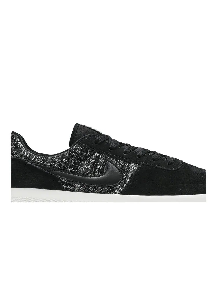 Кроссовки Team Classic Premium SB 'Black' — изображение 2 из 8, черный