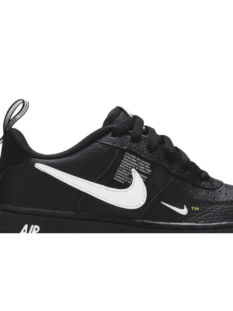 Кроссовки Nike Air Force 1 Lv8 Utility GS 'Overbranding' — изображение 2 из 4, черный