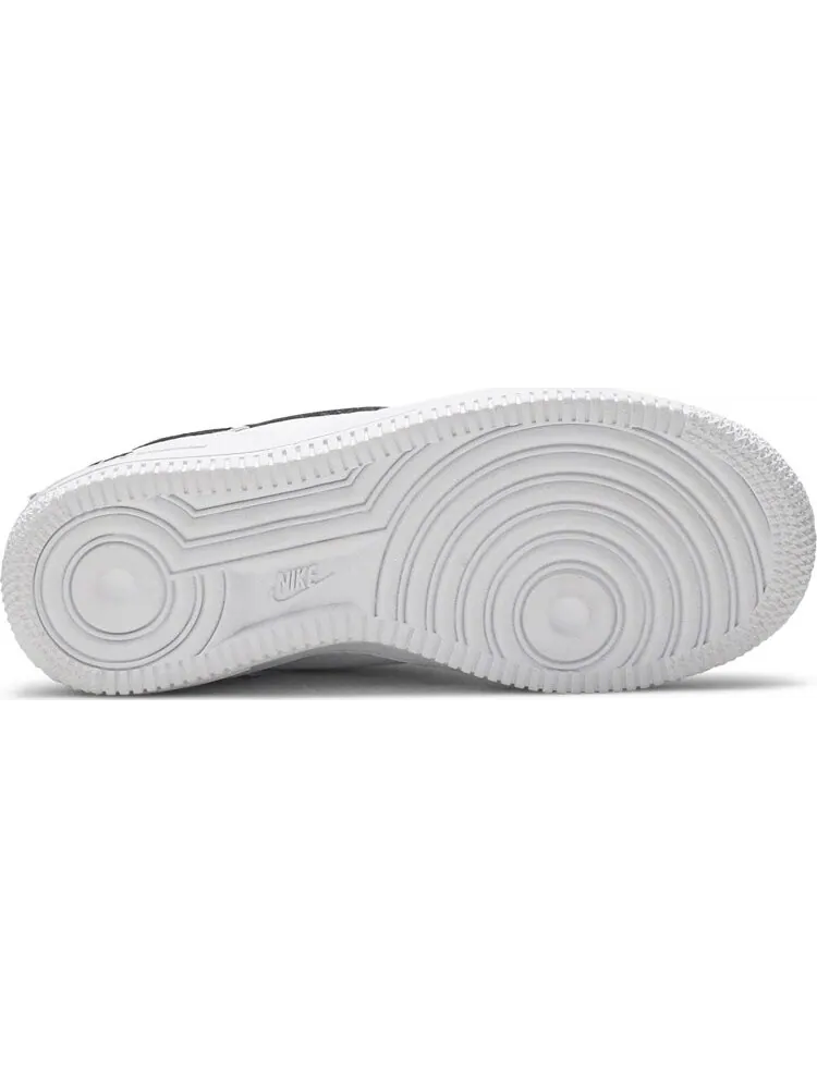Кроссовки Nike Air Force 1 LV8 Utility GS 'Overbranding' — изображение 4 из 8, белый
