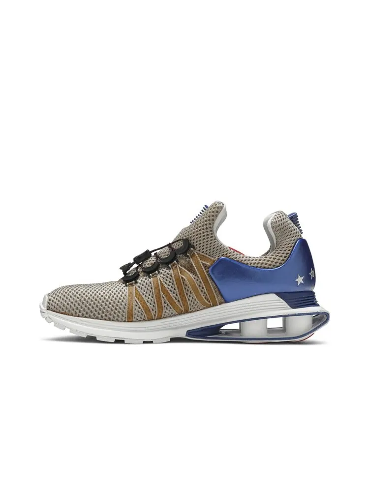 Кроссовки Nike Shox Gravity 'Metallic Gold' — изображение 3 из 4, золото