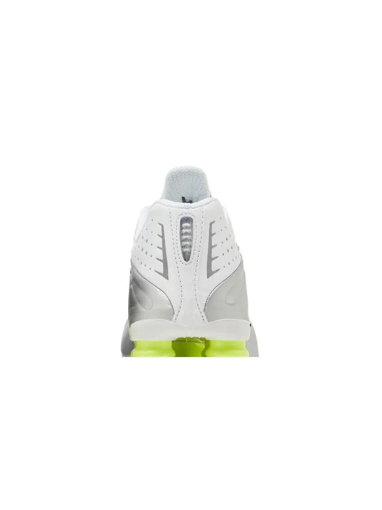 Кроссовки Nike Wmns Shox R4 'White Metallic Silver' — изображение 8 из 9