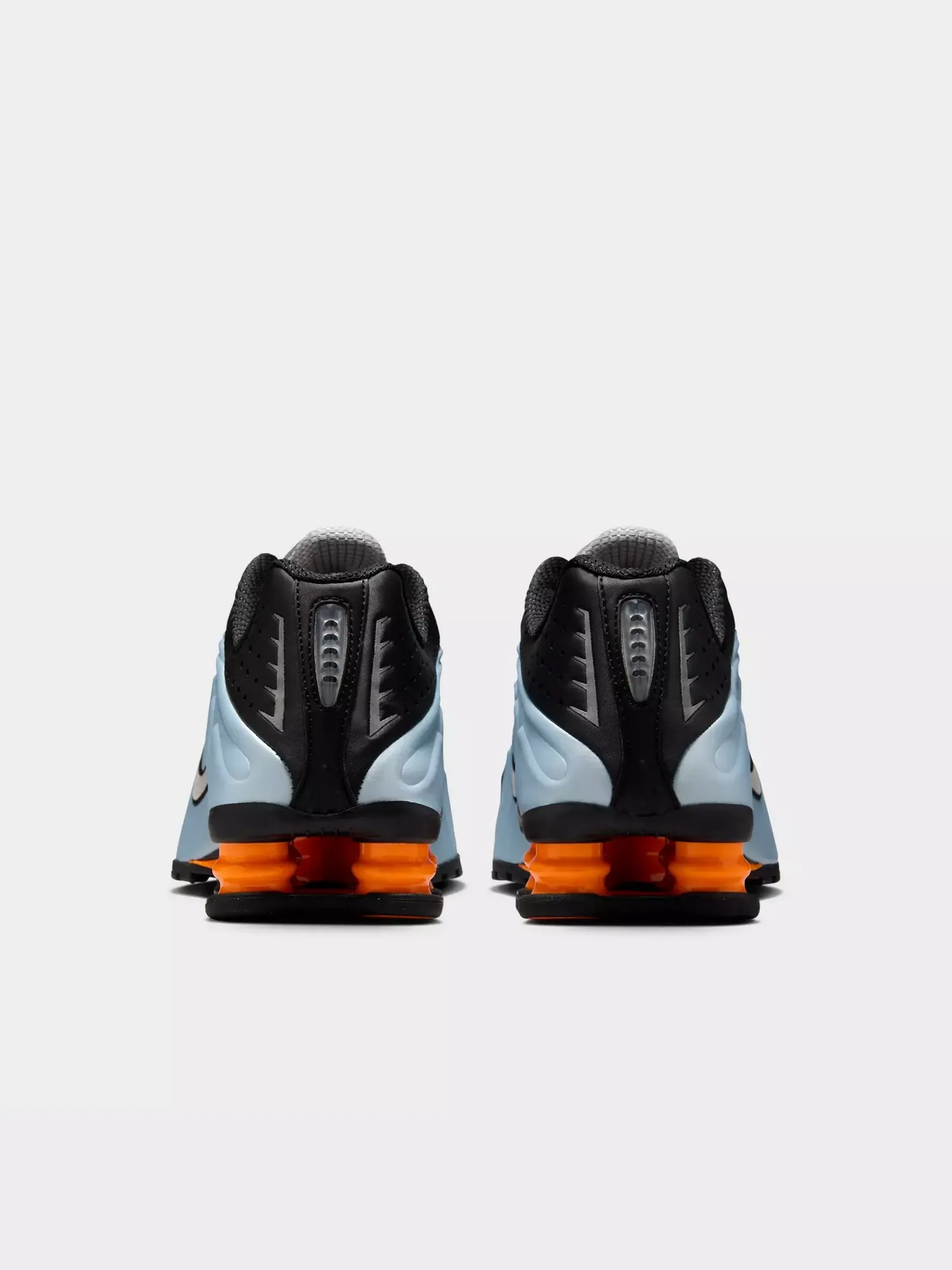 Кроссовки Nike Wmns Shox R4 'Blue Tint' — изображение 4 из 6, синий