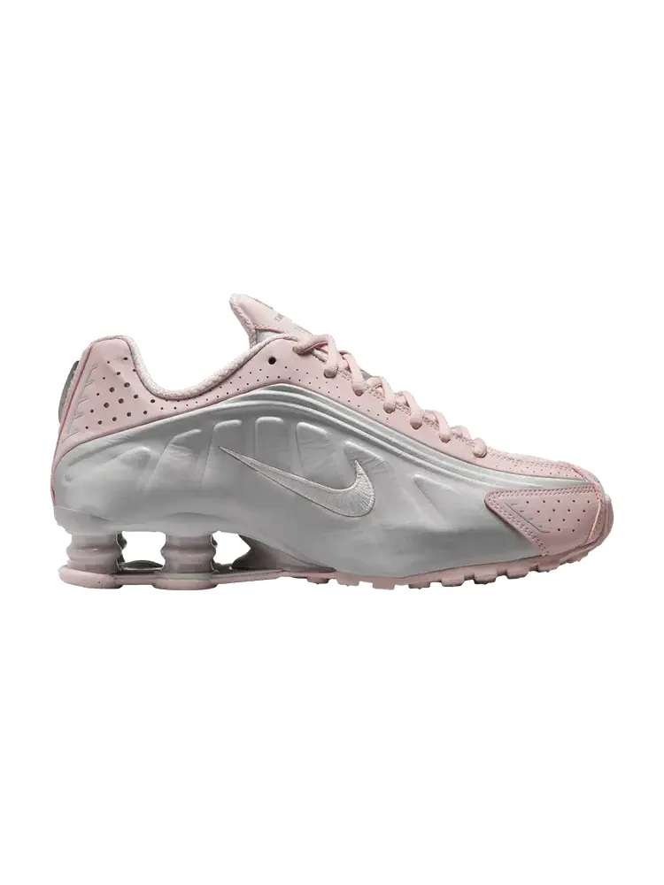 Кроссовки Wmns Shox R4 'Barely Rose Metallic Platinum' — изображение 1 из 1