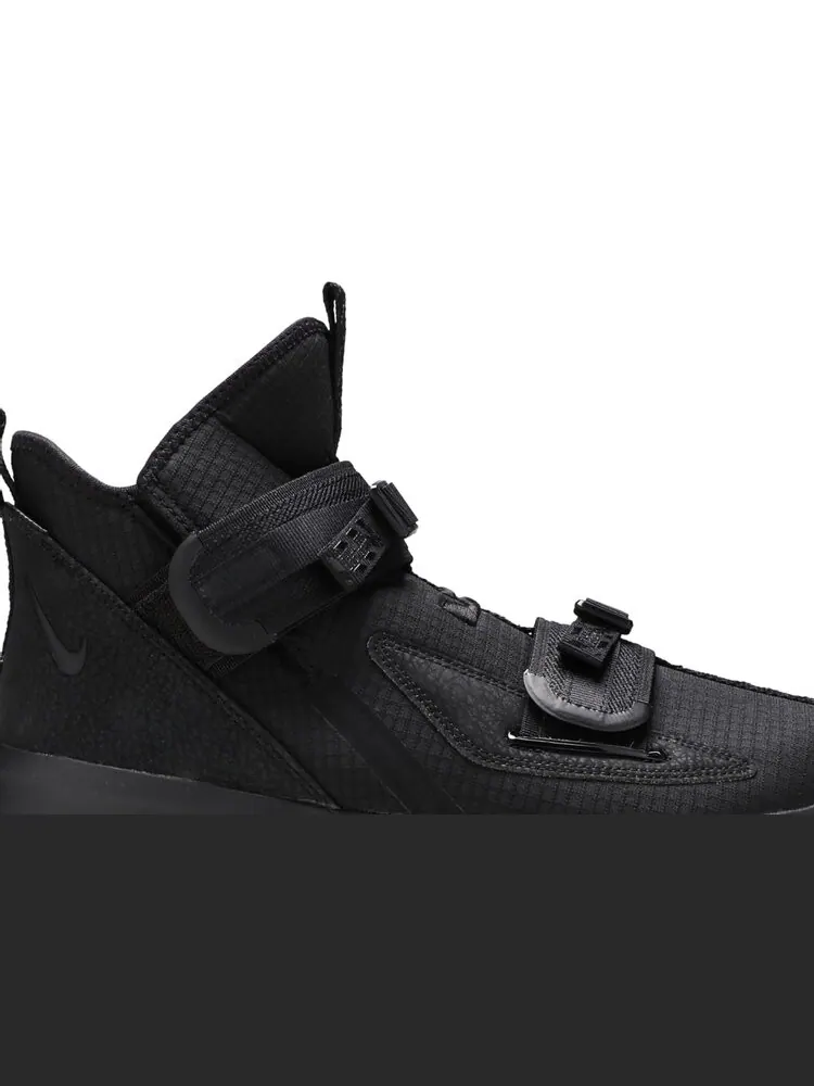 Кроссовки Nike LeBron Soldier 13 SFG — изображение 2 из 4, черный