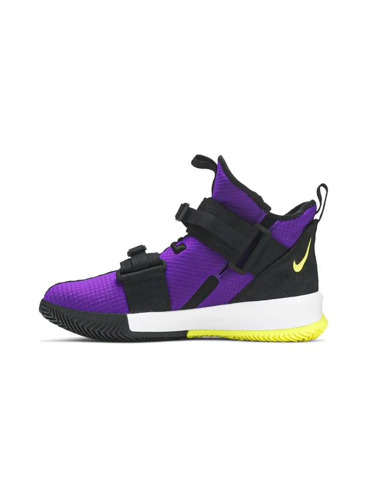 Кроссовки Nike LeBron Soldier 13 SFG — изображение 3 из 4, фиолетовый