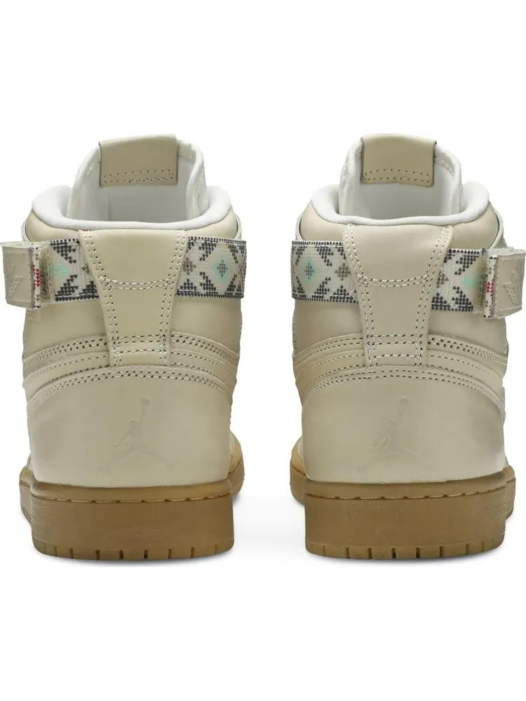 Кроссовки Air Jordan 1 Retro Hi Strap N7 — изображение 6 из 8, бежевый