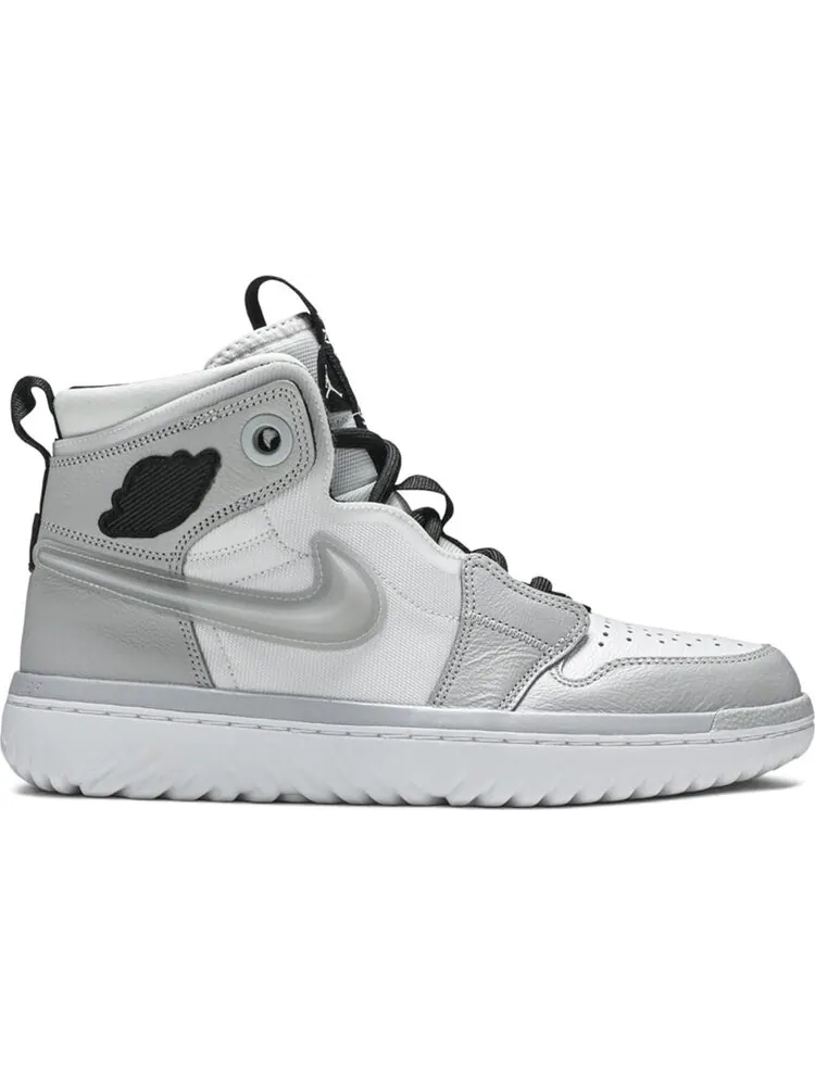 Кроссовки Air Jordan 1 React High Grey Fog — изображение 1 из 8, белый