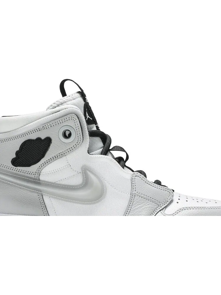 Кроссовки Air Jordan 1 React High Grey Fog — изображение 2 из 8, белый