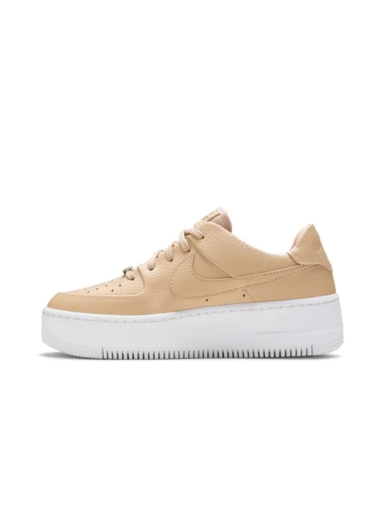 Кроссовки Nike Wmns Air Force 1 Sage Low 'Desert Ore' — изображение 3 из 4, коричневый
