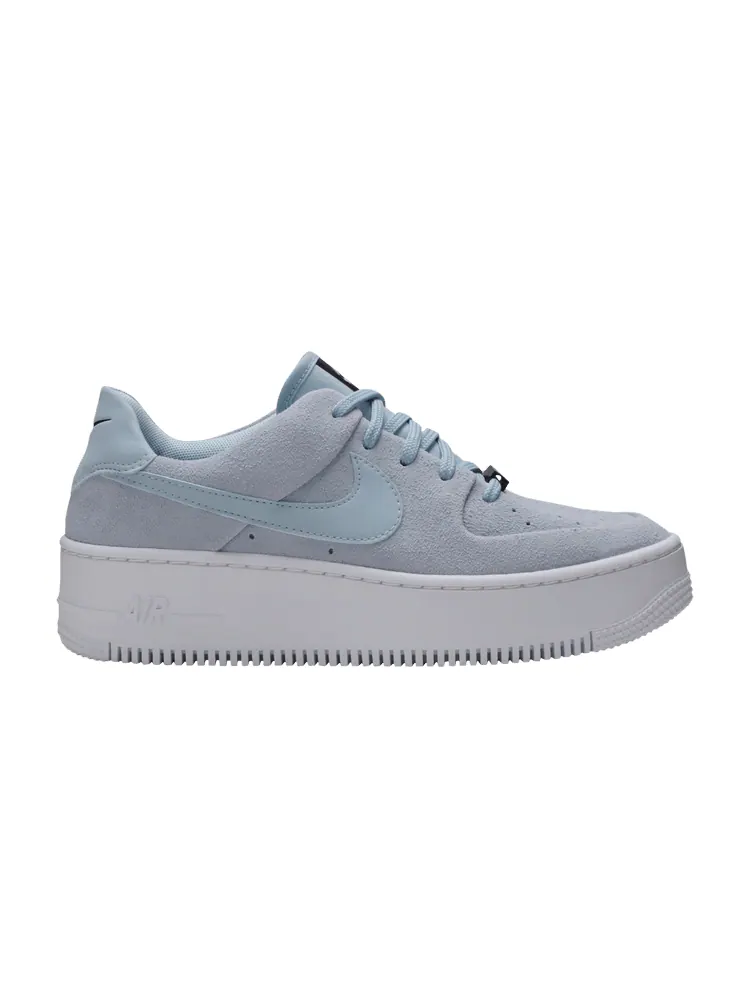 Кроссовки Nike Wmns Air Force 1 Sage Low 'Light Armory Blue' — изображение 1 из 9, светлый синий/белый