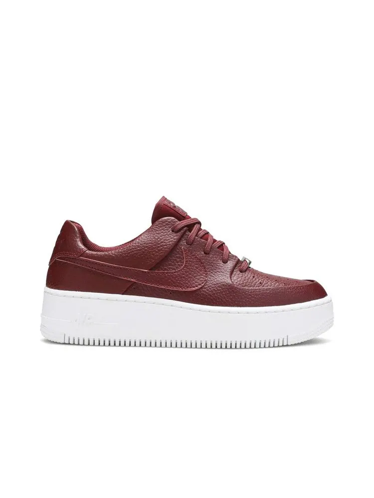 Кроссовки Nike Wmns Air Force 1 Sage Low 'Team Red' — изображение 2 из 9, красный/красный/красный