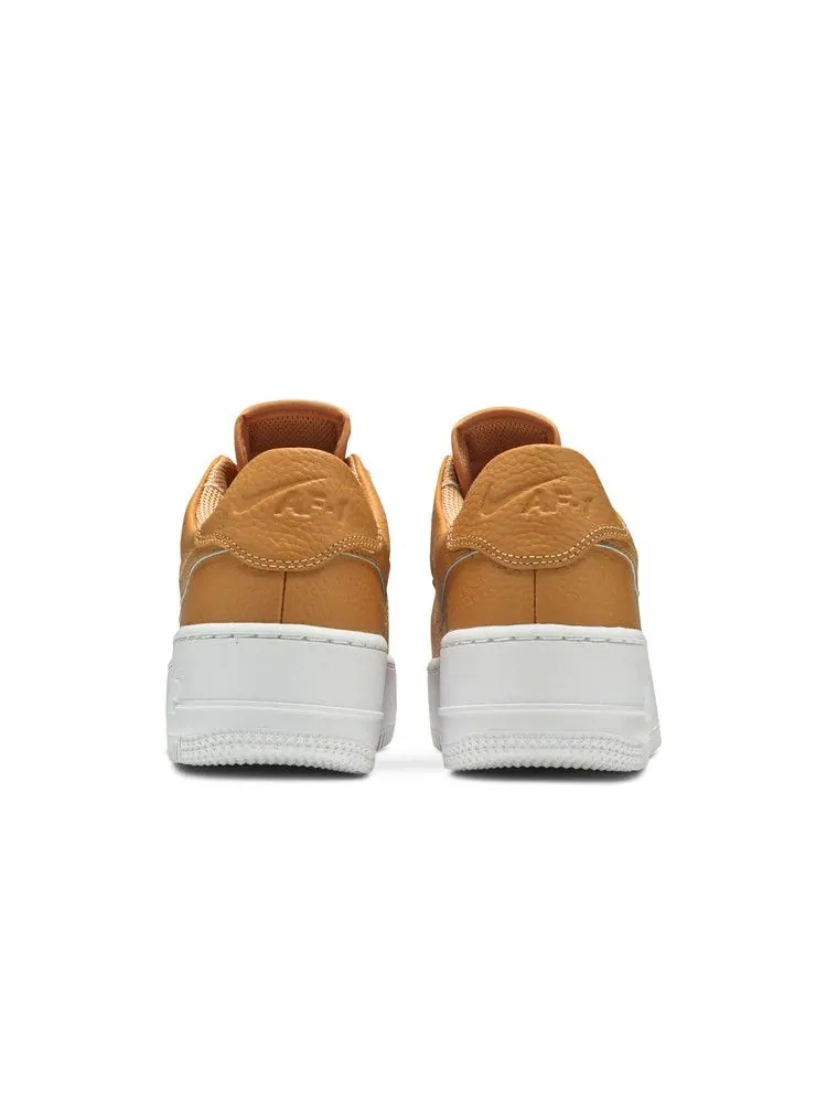 Кроссовки Nike Wmns Air Force 1 Sage Low 'Copper Moon' — изображение 7 из 9, белый