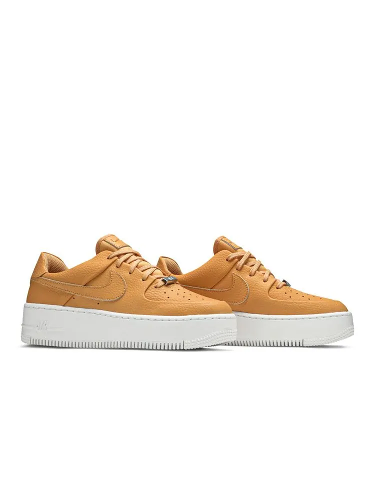 Кроссовки Nike Wmns Air Force 1 Sage Low 'Copper Moon' — изображение 9 из 9, белый