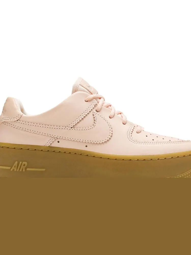 Кроссовки Nike Wmns Air Force 1 Sage Low 'Coral Gum' — изображение 2 из 8, розовый