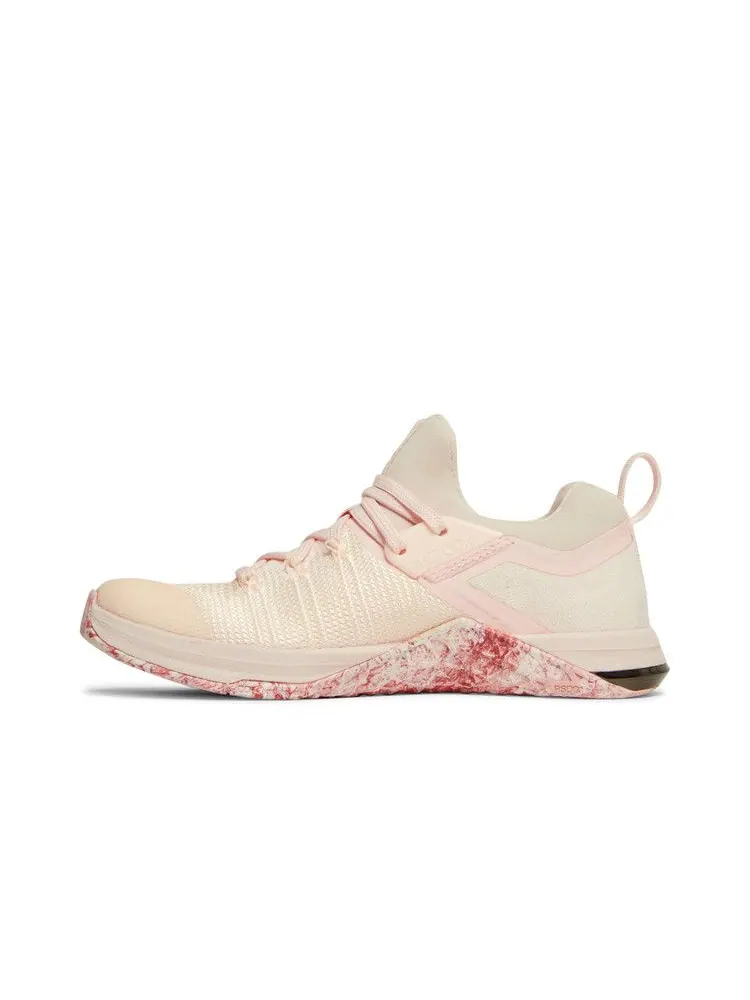 Кроссовки Nike Wmns Metcon Flyknit 3 — изображение 3 из 8, розовый