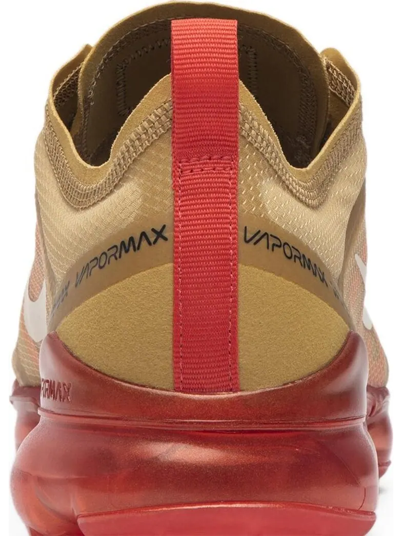Кроссовки Nike Air VaporMax 2019 'Crimson Gold' — изображение 7 из 8, золото