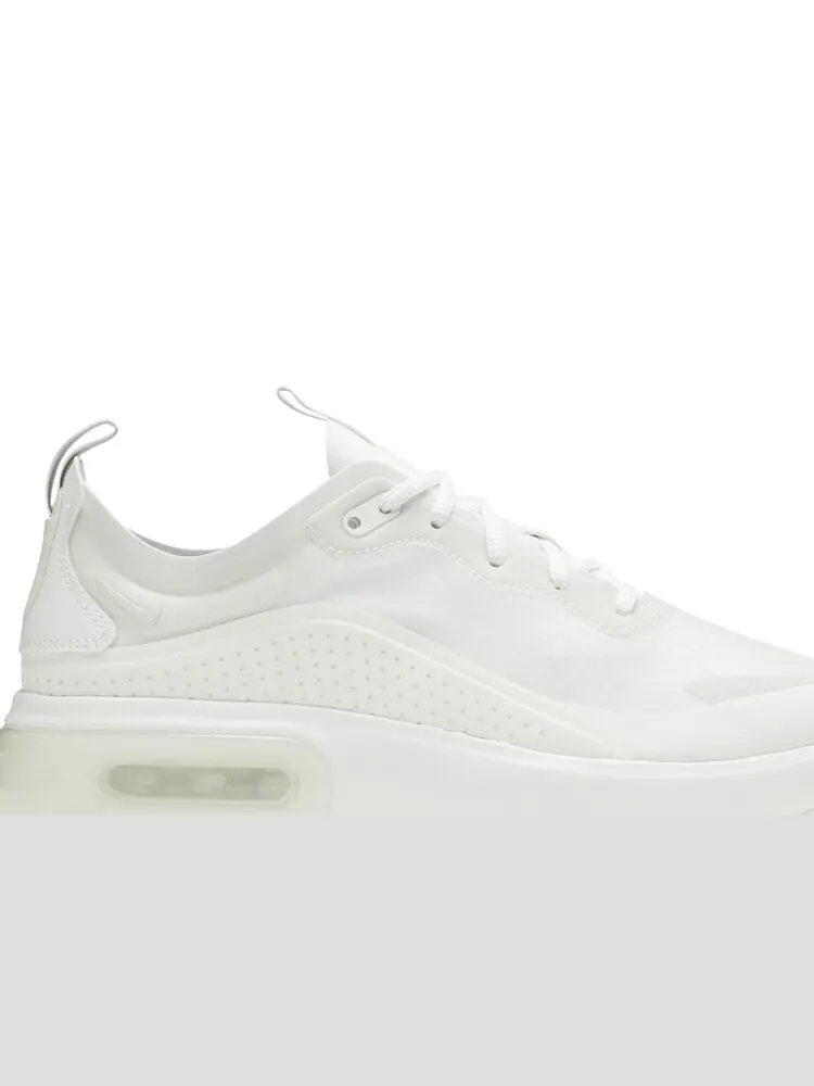 Кроссовки Nike Wmns Air Max Dia SE 'Metallic Silver' — изображение 2 из 4, белый