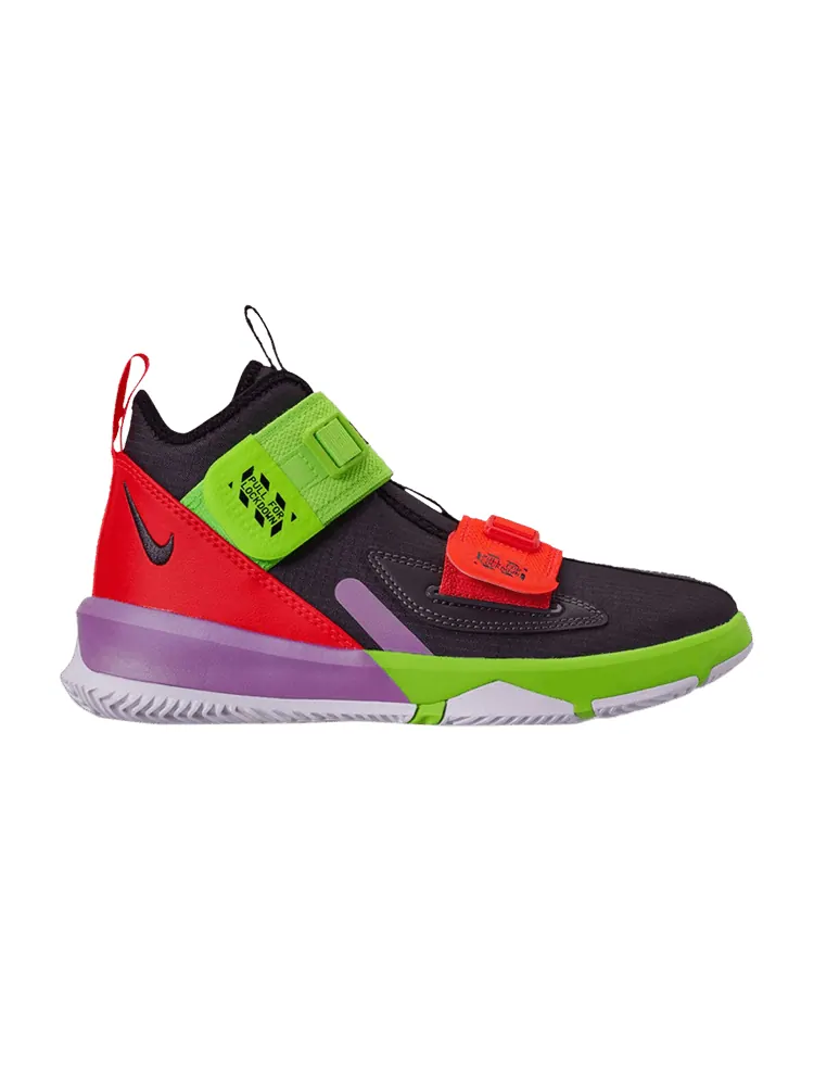 Кроссовки LeBron Soldier 13 GS 'Thunder Grey Crimson Green' — изображение 1 из 1, серый зеленый