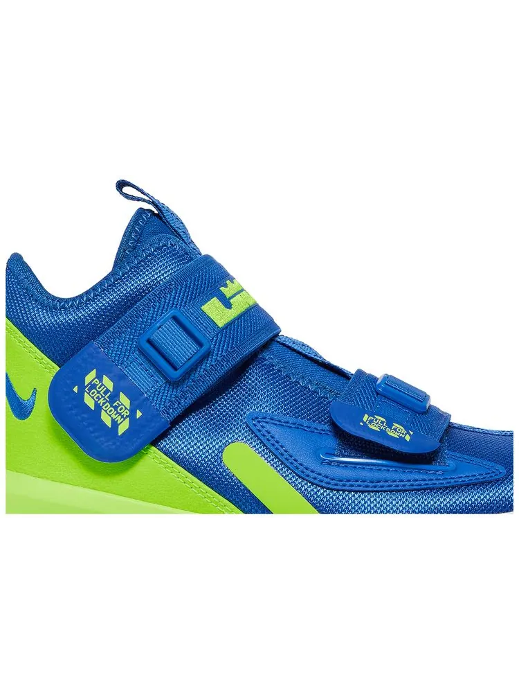 Кроссовки Nike LeBron Soldier 13 GS 'Game Royal Volt' — изображение 2 из 8, синий